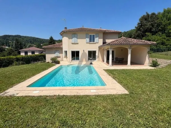 Vends maison - 190 m² - 8 pièces, 6 chambres - Saint-Cyr-au-Mont-d'Or 69450