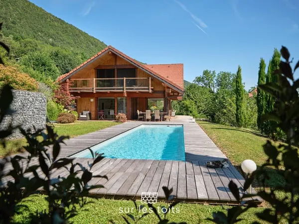 Sevrier - Villa contemporaine type 5 avec piscine
