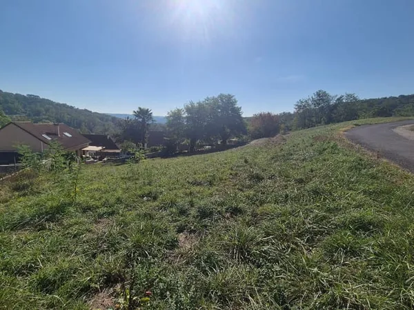Terrain 864 m²