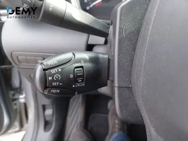 Citroën C3 Aircross puretech 130 s&amp;s eat6 — photo 17