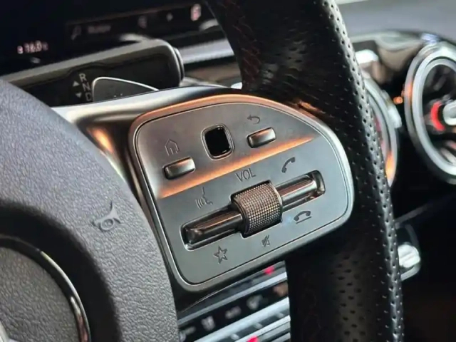 Mercedes Cla 200 d coupé amg line — photo 15