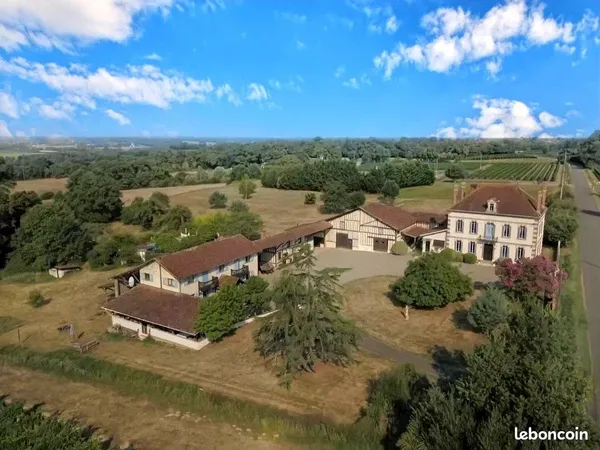 Propriété 22 pièces 642 m²