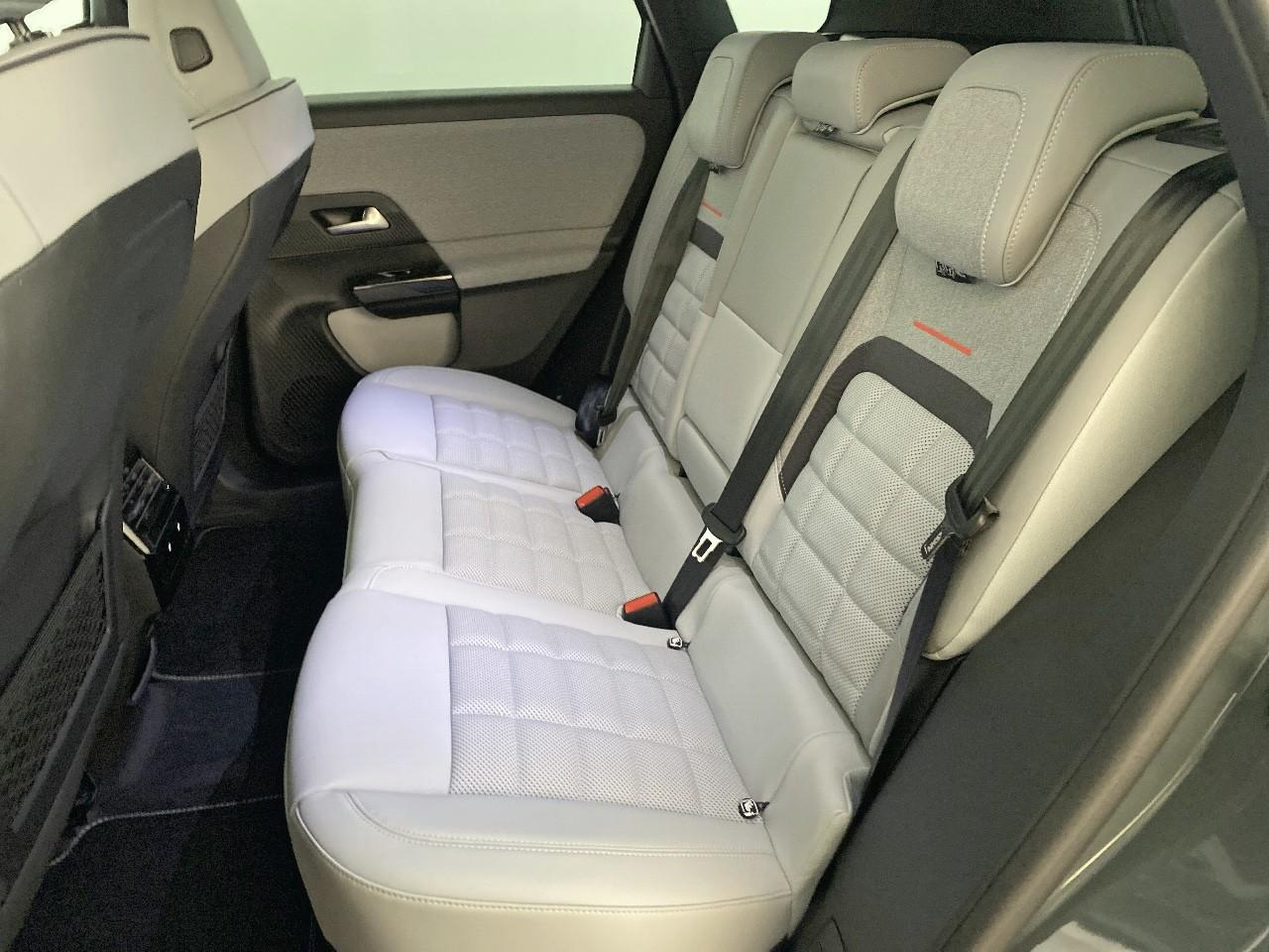 Citroën C5 Aircross e-c5 aircross 210 ch autonomie confort max — photo 10