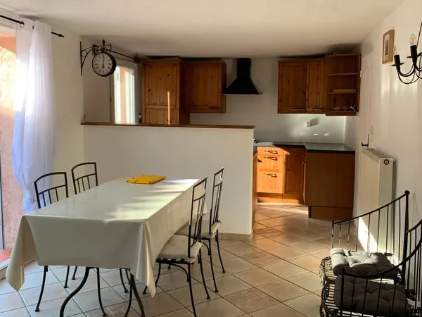 Joli appartement Pinchinades