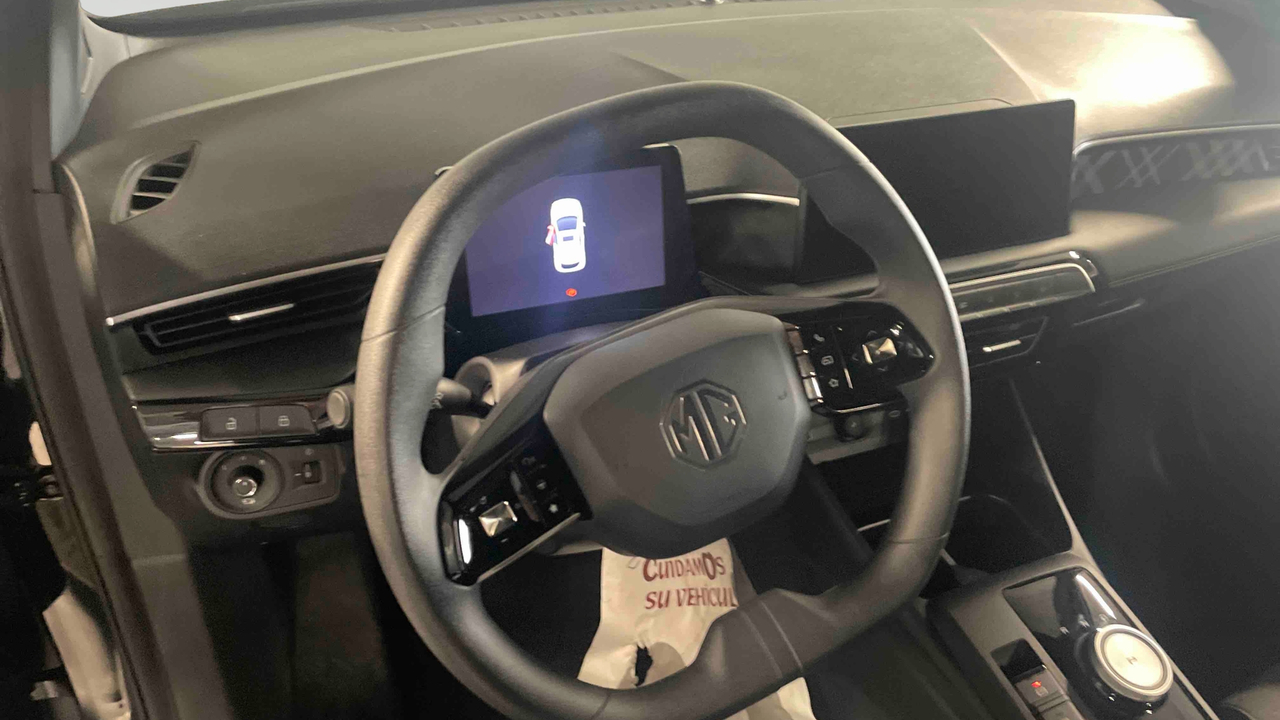 MG3 1.5 L Hybrid+ 195 ch — photo 10