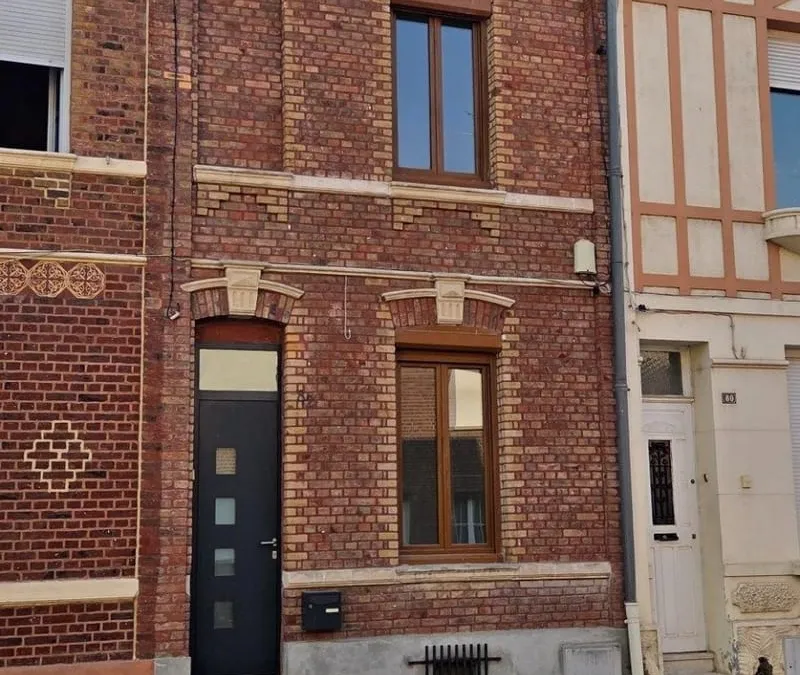 Photo 1