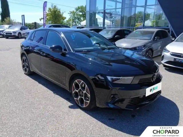 Opel Astra hybrid 180 ch bva8 — photo 28
