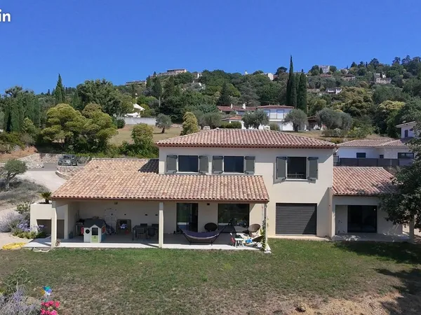 LE CHÊNE DE L'OLIVERAIE Propriété contemporaine avec vue panoramique - Pays de Fayence