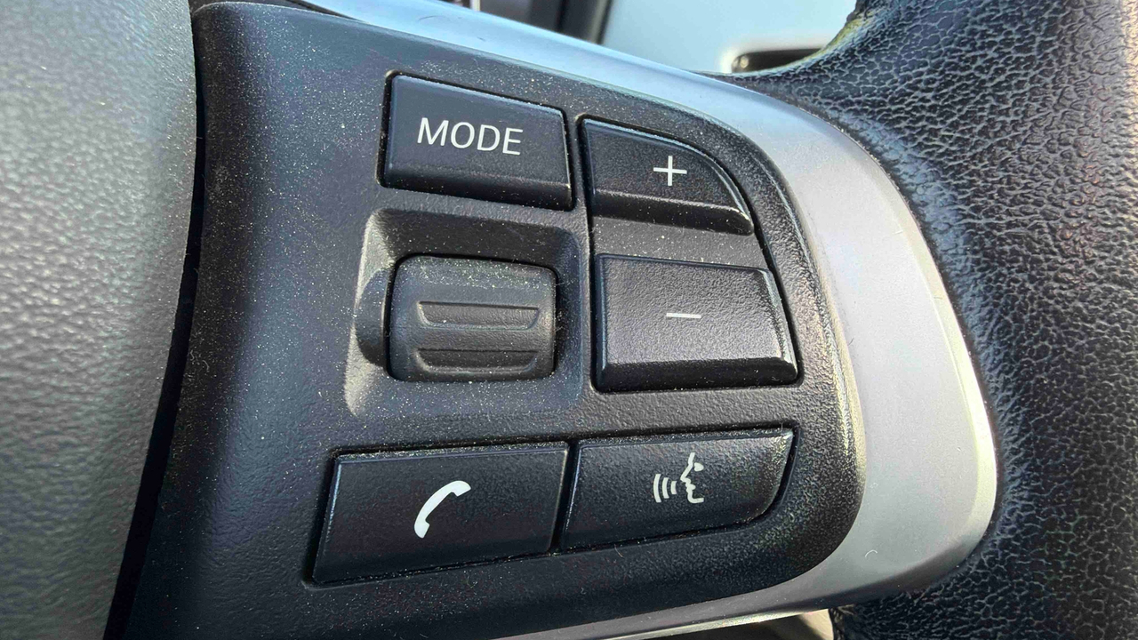 BMW X1 sDrive 18i 140 ch DKG7 — photo 28