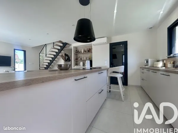 Maison 5 pièces 102 m²
