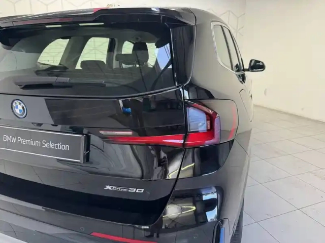 Bmw X1 i xdrive30 — photo 24