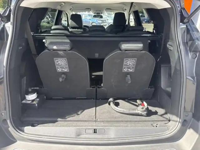 Peugeot 5008 1.5 bluehdi 130ch s&amp;s allure pack eat8 — photo 13