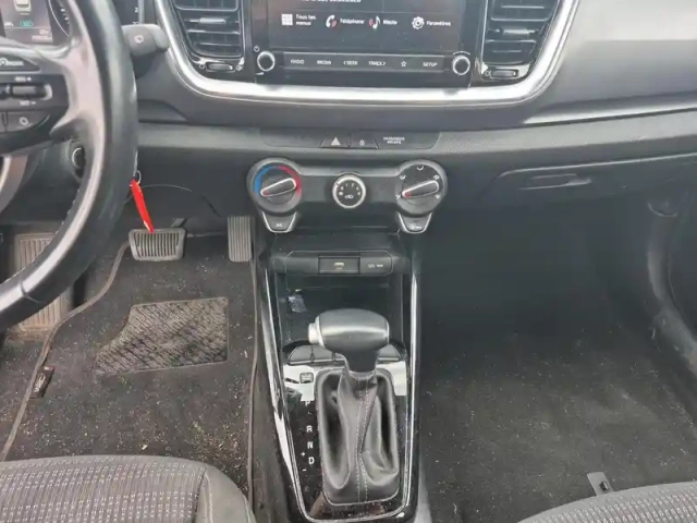Kia Stonic 1.0 t-gdi 100ch active business dct7 — photo 13