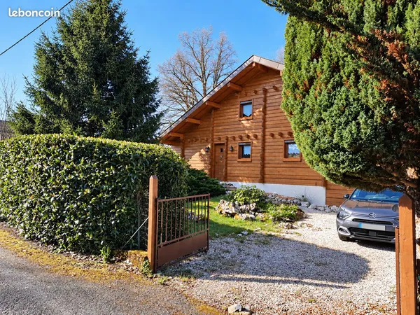 Chalet jurassien authentique
