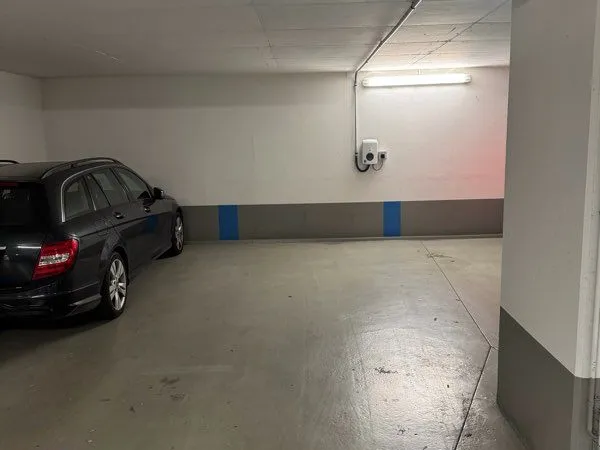Location parking résidence sécurisée domaine de Pénélope
