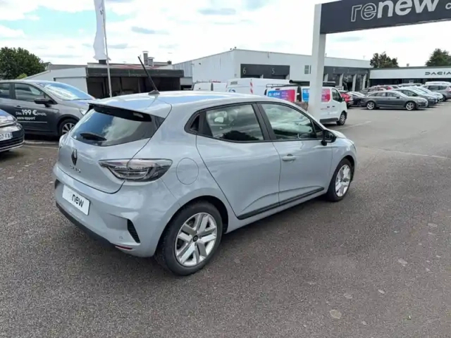 Renault Clio blue dci 100 ch gsr2 — photo 14