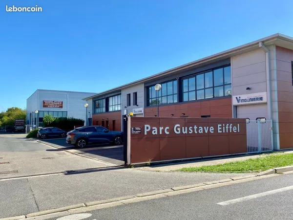 Lot activités bureaux 135 m2