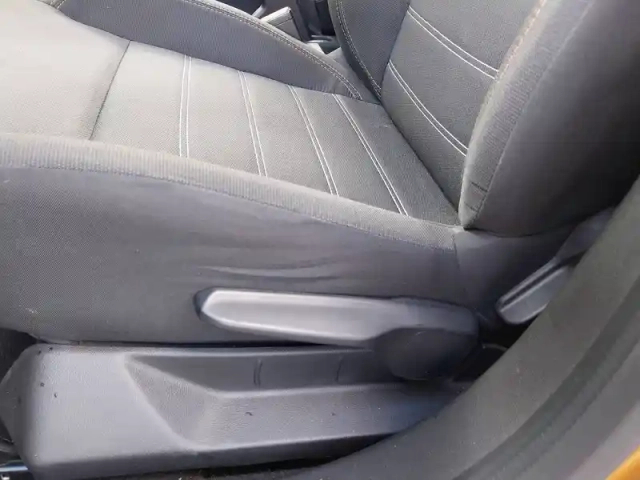 Dacia Sandero eco-g 100 — photo 21