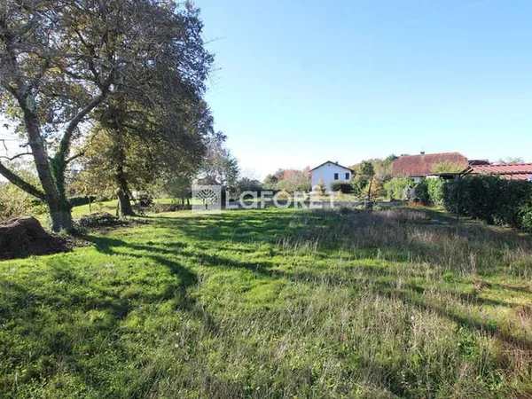 Terrain à bâtir proche Orthez 1040 m²