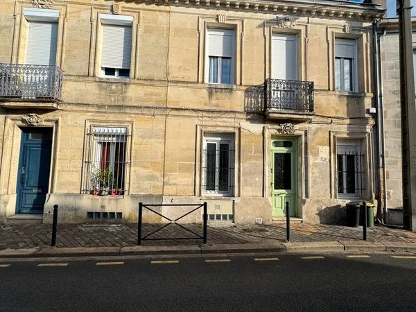 Bordeaux centre - maison t3 de 58 m²