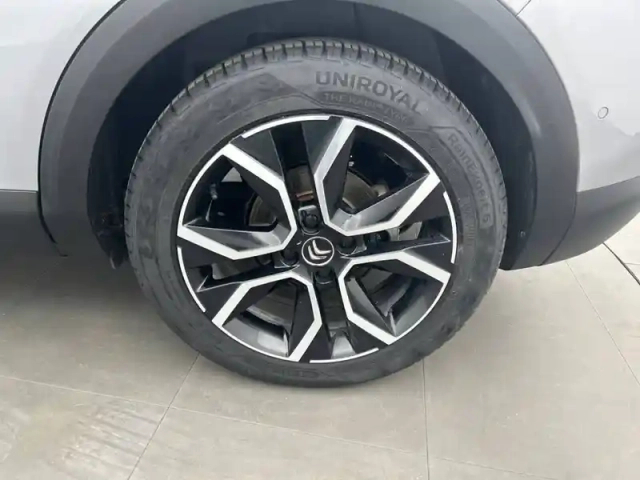 Citroën C4 e- 136 ch automatique — photo 33
