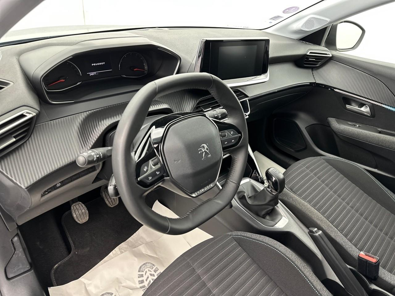 Peugeot 208 puretech 75 s&s bvm5 style — photo 8