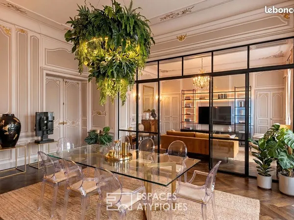 Appartement 5 pièces 196 m²