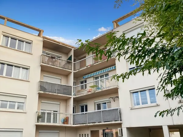 TOULOUSE COTE PAVEE - T3 59 M² DERNIER ETAGE AVEC PARKING