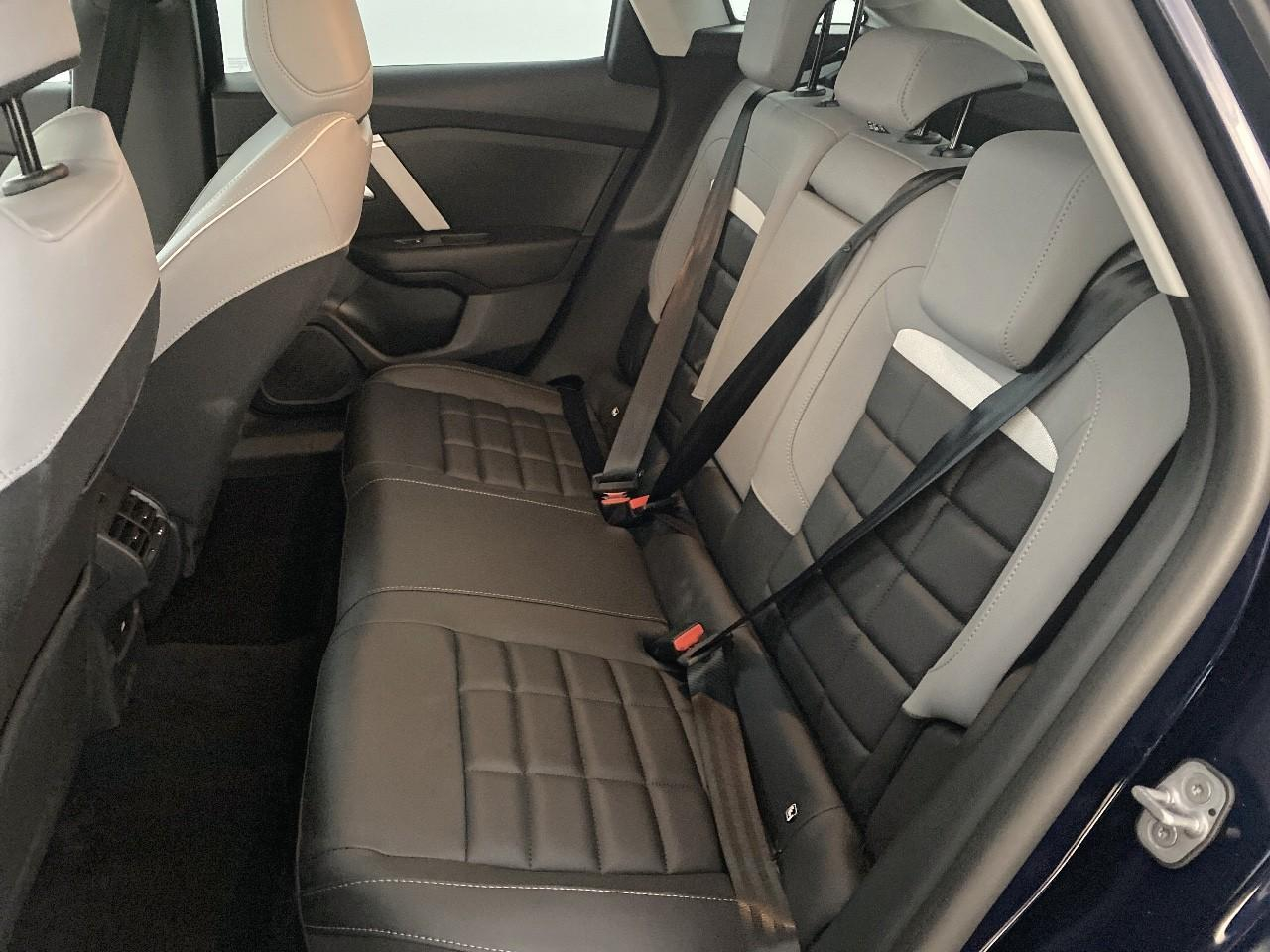 Citroën C4 hybride 145 ch e-dcs6 max — photo 10