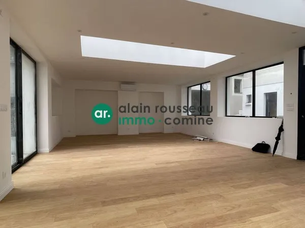 Bureaux 181 m²