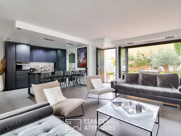 Élégante maison contemporaine avec terrasses et jardin à Fontenay-sous-Bois