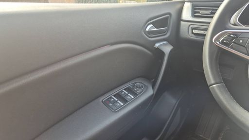 Renault Captur 1.5 Blue dCi 115 EDC7 - Intens – 2021 – 114103 km – Diesel – Boîte Automatique — photo 13