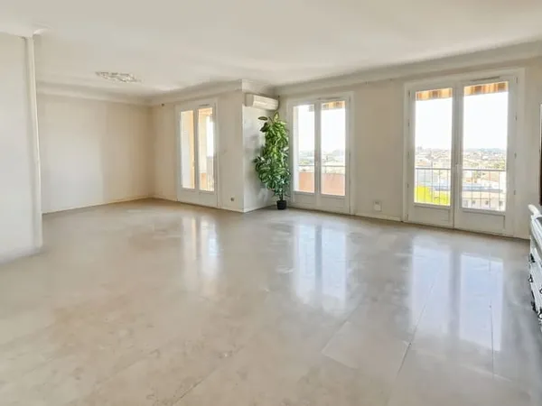 Appartement 3 pièces 95 m²