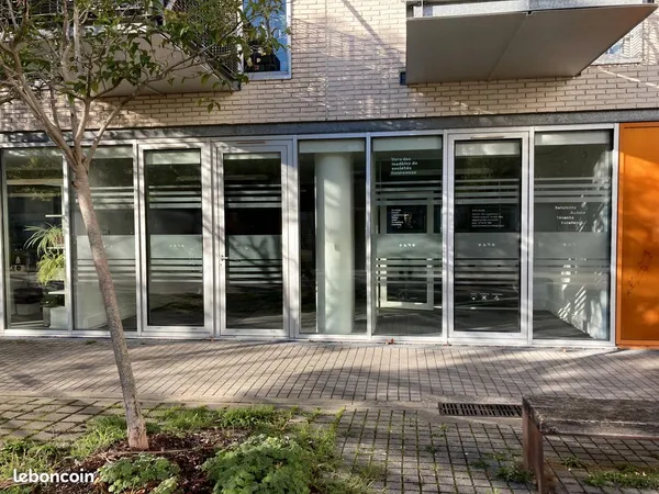 A louer plateau bureaux Ile de Nantes, quartier de la création