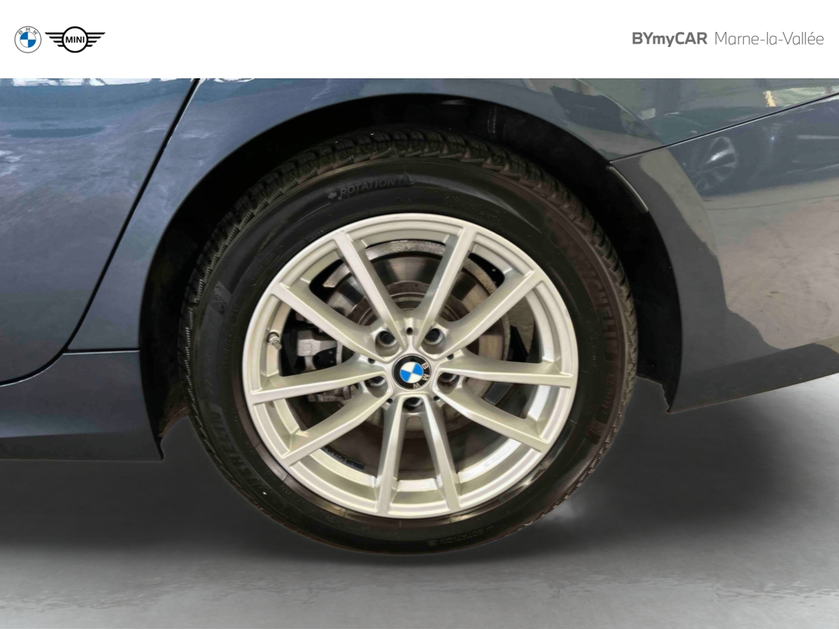 BMW Touring 318d 150 ch BVA8 — photo 19