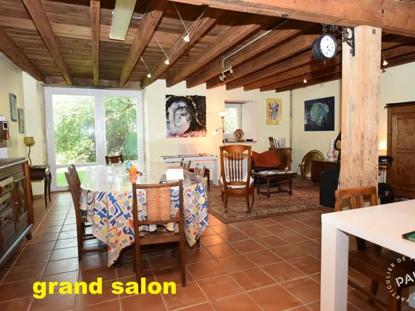 Maison 10 pièces 380 m²