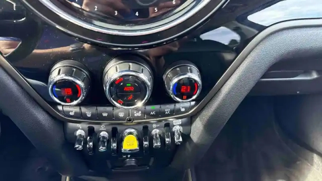 Mini Mini countryman 125 - 95 ch all4 bva6 — photo 9