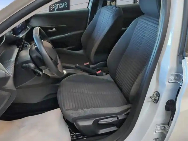 Peugeot 208 puretech 100 s&amp;s bvm6 — photo 9