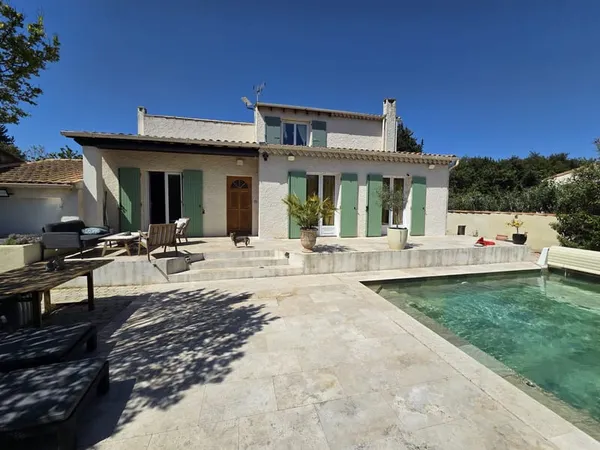 Maison avec piscine et espace jacuzzi