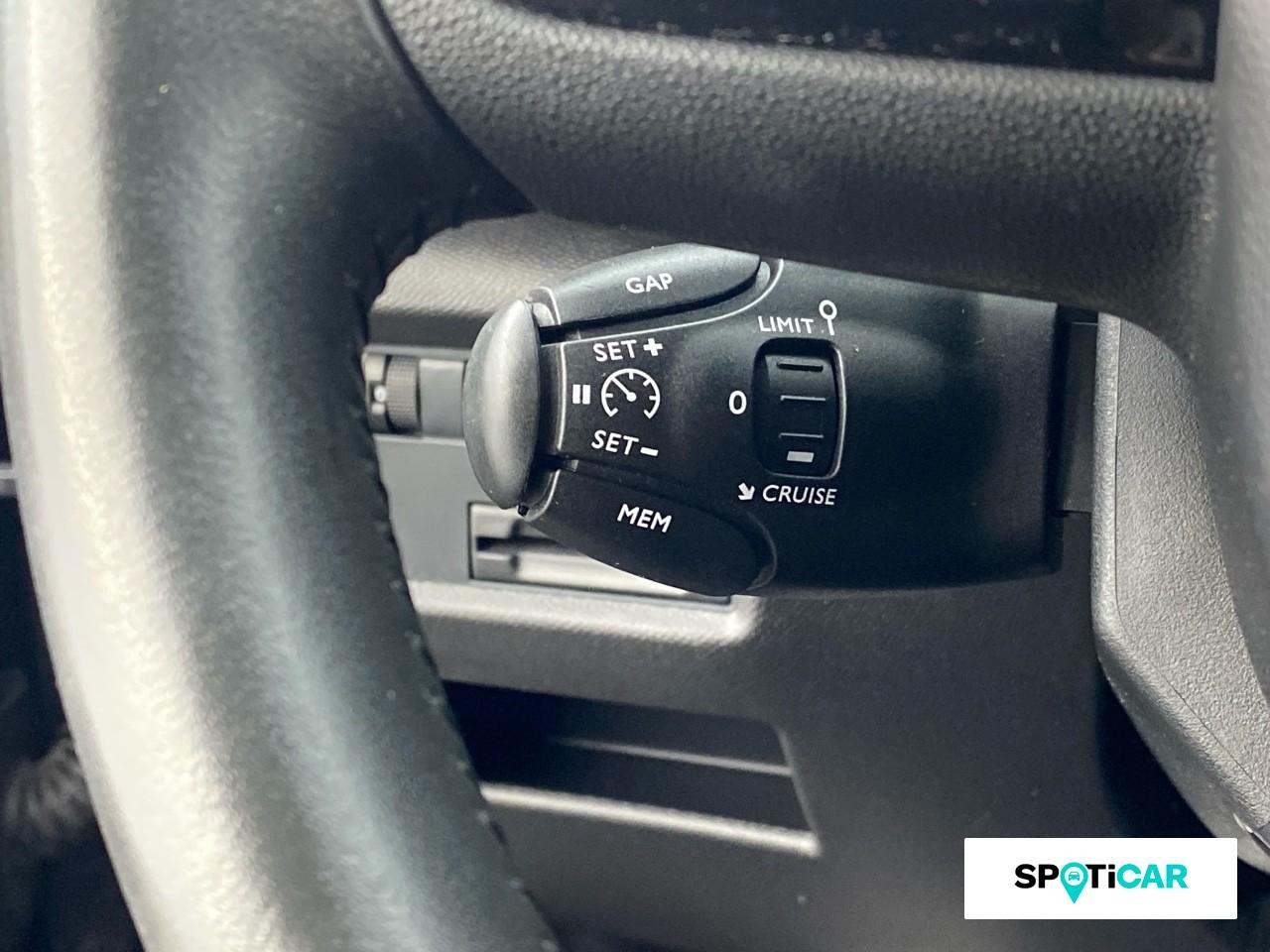 Citroën C5 Aircross hybrid rechargeable 225ch shine pack e-eat8 — photo 19