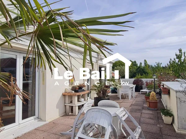 UNIQUE SUR OSNY - Appartement dernier étage (avec ascenseur) av
