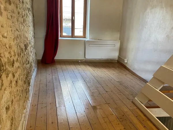 Location studio à caumont sur durance