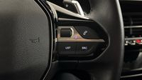 Peugeot 2008 1.5 BlueHDi 130ch S&S Allure Pack EAT8 — photo 25