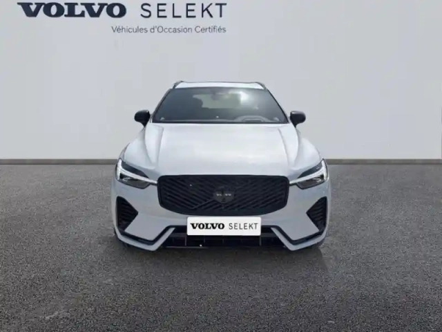 Volvo Xc60 t6 hybride rechargeable 335ch black edition geartronic 8 awd — photo 2