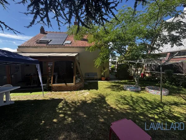 Maison 9 pièces 170 m²