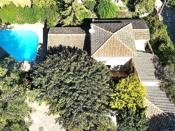 Maison 6 pièces 140 m²