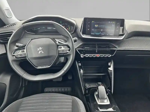 Peugeot 2008 electrique 136 ch — photo 8
