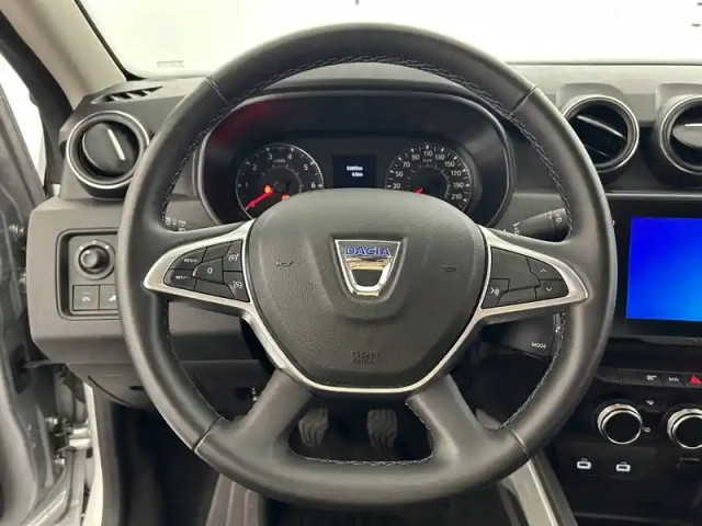 Dacia Duster eco-g 100 4x2 — photo 24