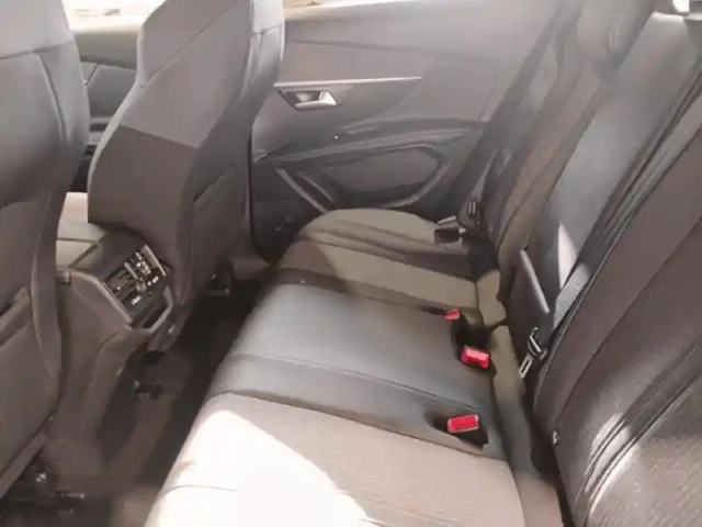Peugeot 3008 puretech 130ch s&amp;s bvm6 allure pack — photo 23