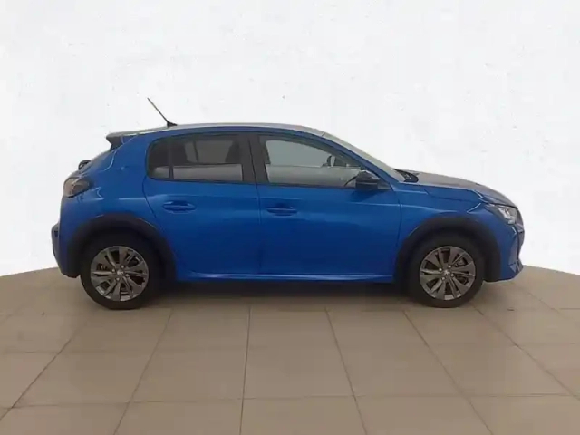 Peugeot 208 electrique 50 kwh 136ch — photo 4